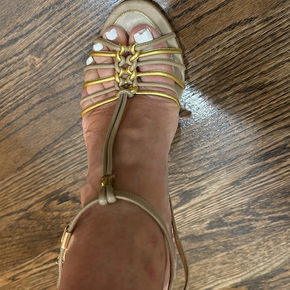 Ferragamo shoes 9 - Picture 3 of 13